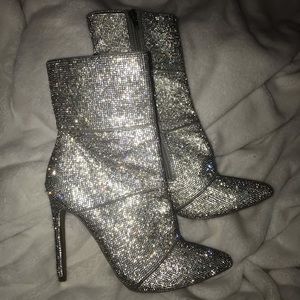Steve Madden glitter booties!
